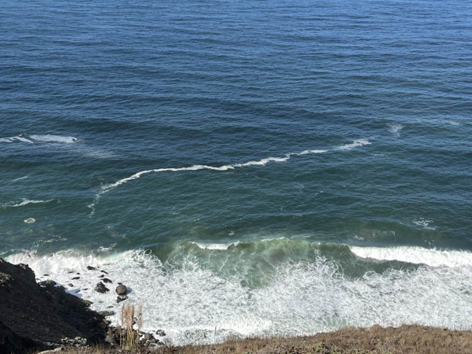 海浪之舞 俯瞰波涛汹涌的海面 无版权可商用图片素材 免费下载！-优享侠